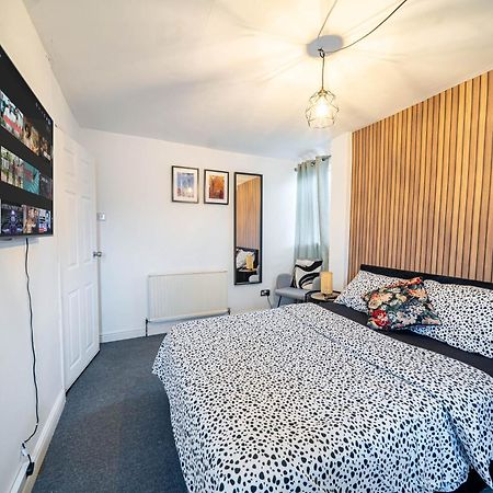 Hideaway Room With Kingsize Bed - Close To Sheffield City Centre Heeley Esterno foto